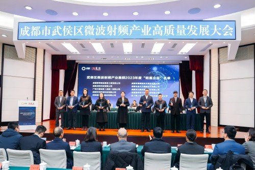 对照阅读两者都保留在站内即可形成完整